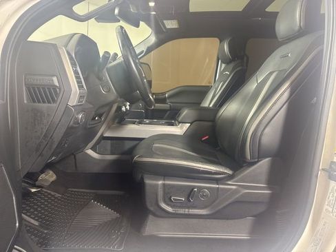 Certified 2019 Ford F350 Platinum w/ Platinum Ultimate Package image 11