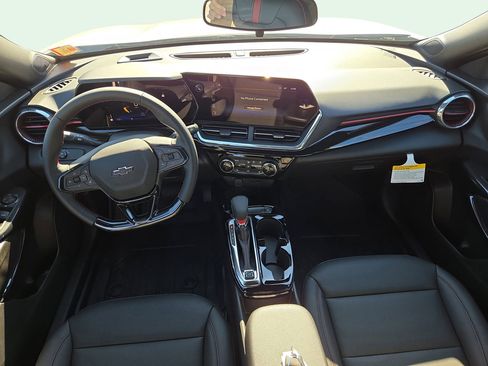 New 2026 Chevrolet Trax RS w/ Driver Confidence Package image 16