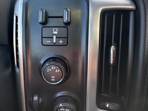 Used 2016 GMC Sierra 2500 SLE image 19