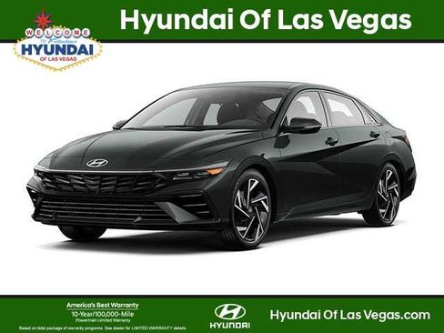 Certified 2025 Hyundai Elantra Limited FWD image 1