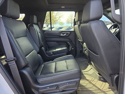 Used 2023 Chevrolet Tahoe Z71 w/ Luxury Package image 21