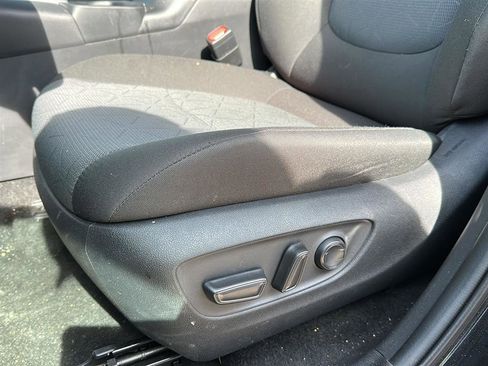 Certified 2025 Toyota RAV4 XLE image 10