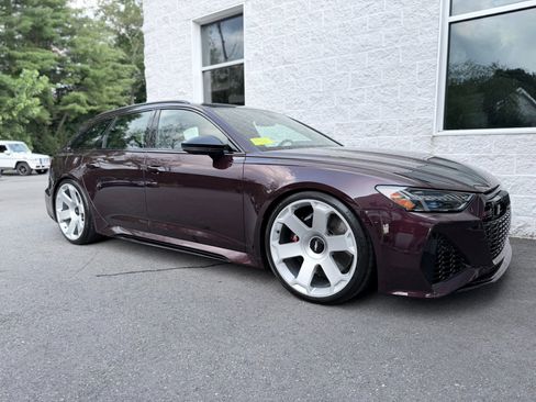 Used 2024 Audi RS 6 performance AWD/4WD image 40