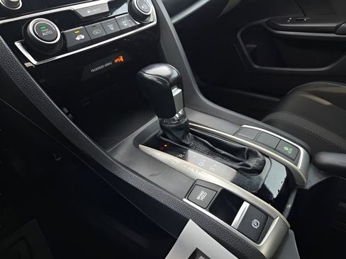 Used 2019 Honda Civic Sport image 25