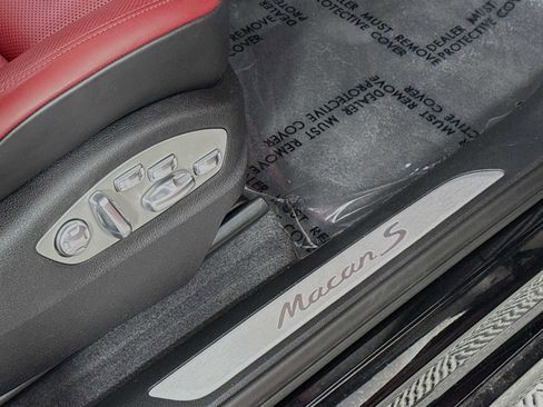 Used 2024 Porsche Macan S image 34