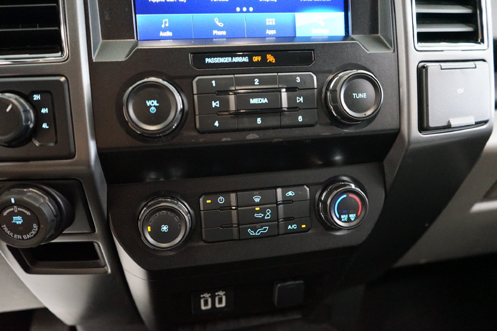 Used 2020 Ford F150 XLT w/ Trailer Tow Package AWD/4WD image 35
