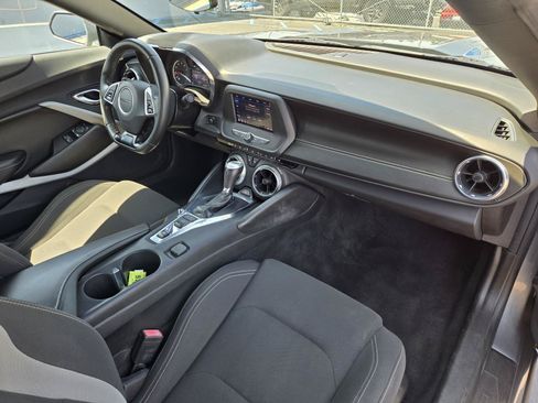 Used 2020 Chevrolet Camaro LT RWD image 25