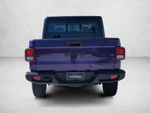 New 2026 Jeep Gladiator Sport AWD/4WD image 8