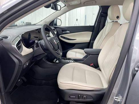 Used 2024 Buick Encore GX Avenir w/ Avenir Convenience Package AWD/4WD image 18