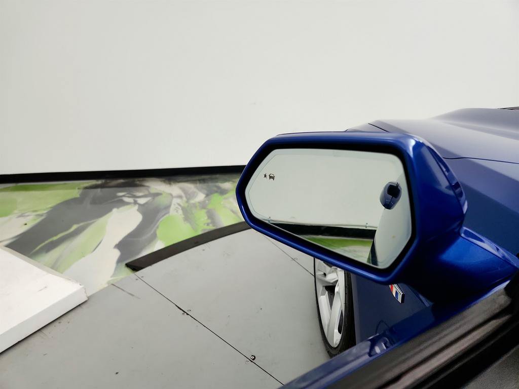 Used 2019 Chevrolet Camaro SS RWD image 14
