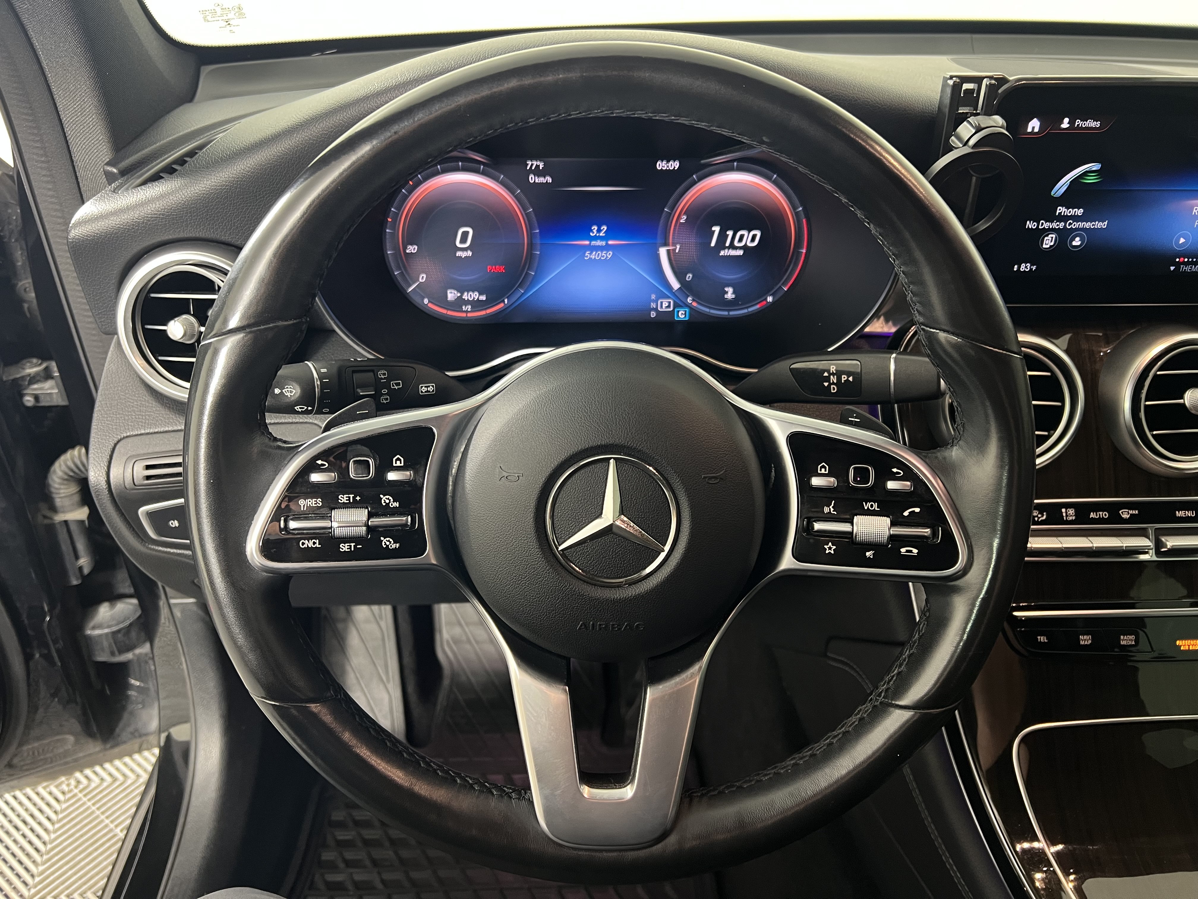 Used 2020 Mercedes-Benz GLC 300 4MATIC image 27