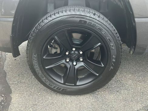 Used 2020 RAM 1500 Big Horn AWD/4WD image 31