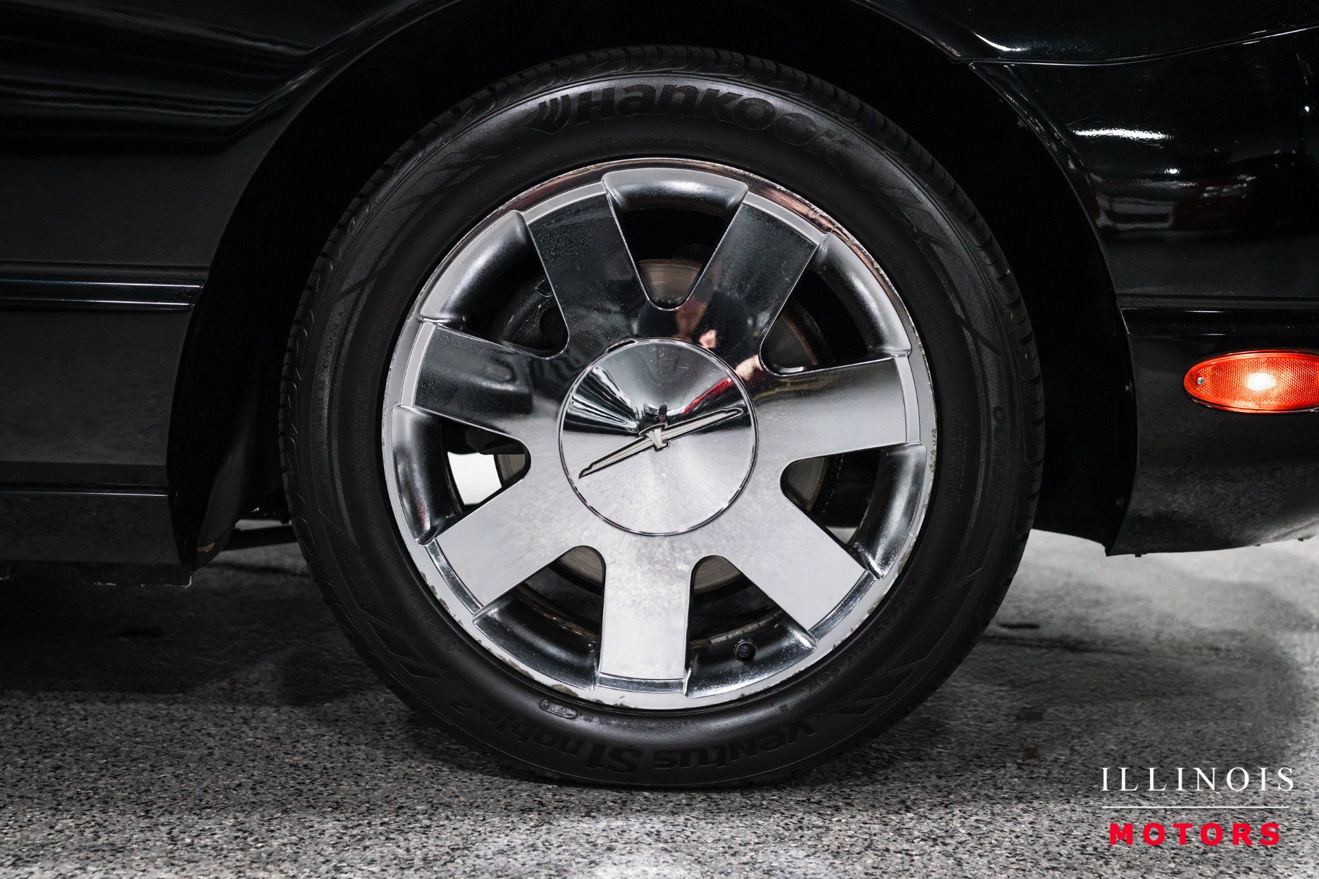 Used 2003 Ford Thunderbird RWD image 12