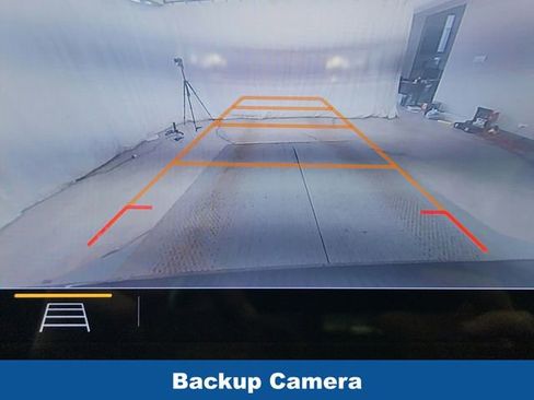 Used 2020 Chevrolet Malibu Premier image 17