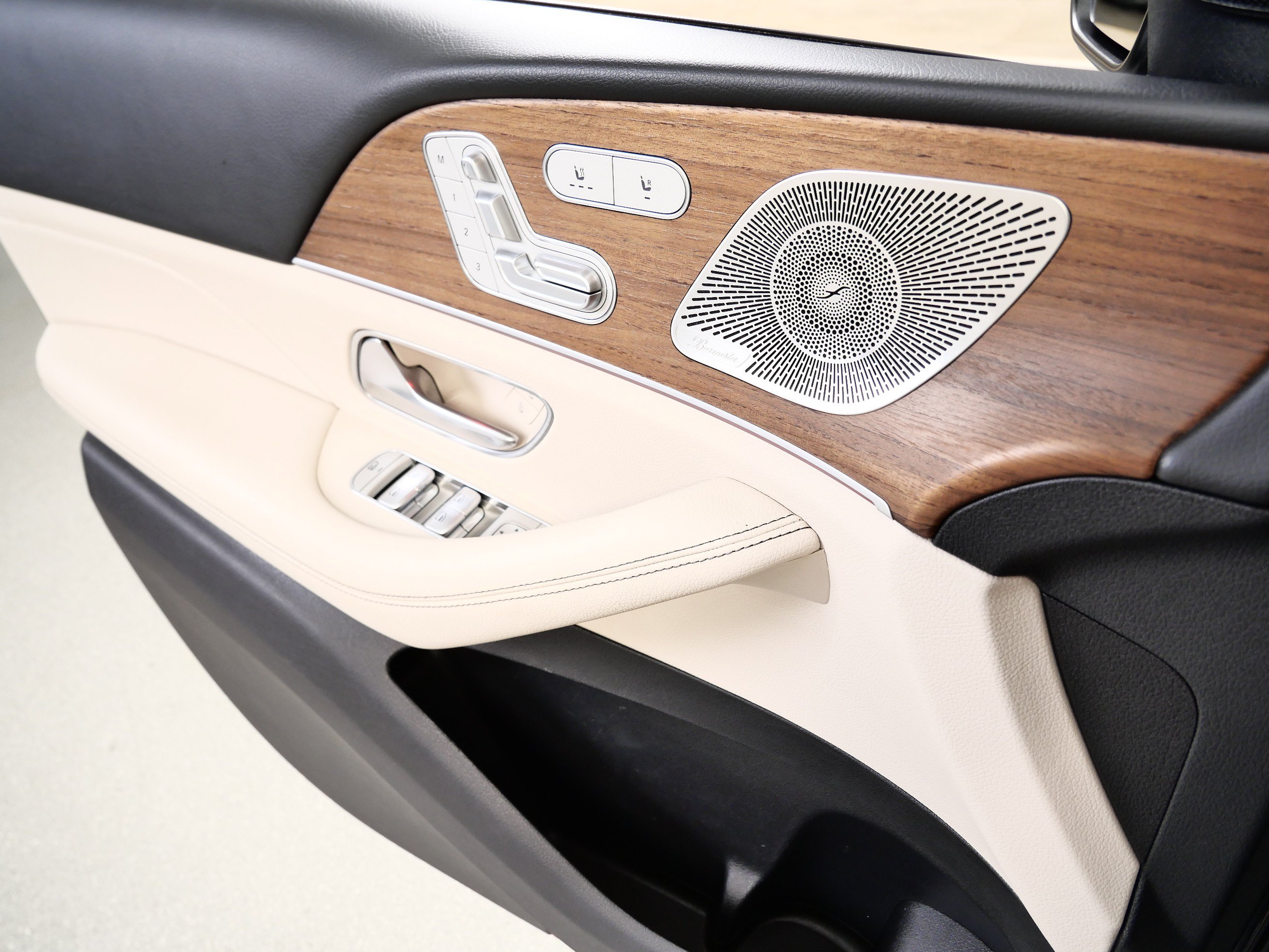 Certified 2023 Mercedes-Benz GLE 350 4MATIC image 29