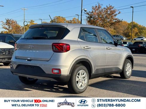 New 2026 Hyundai Venue SE image 12