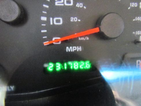 Used 2004 Ford F450 4x4 Crew Cab Super Duty image 22