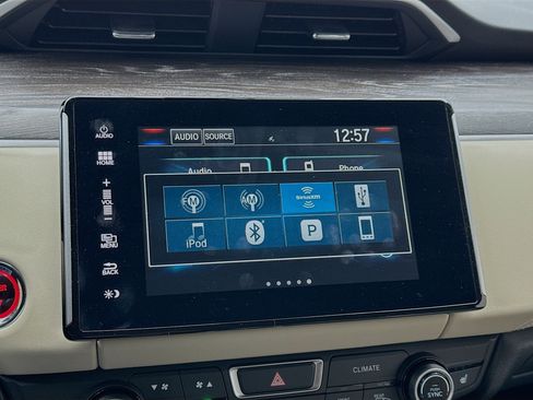 Used 2019 Honda Clarity Plug-In Hybrid image 11