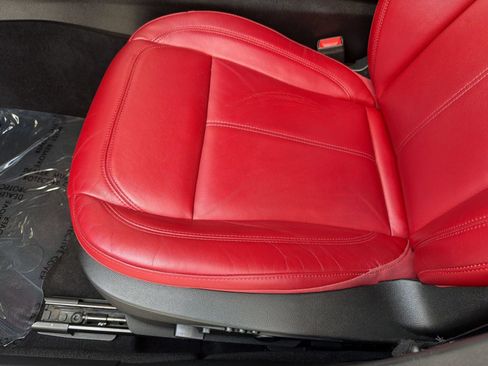 Used 2020 Alfa Romeo Giulia Ti w/ Active Blind Spot Package AWD/4WD image 15