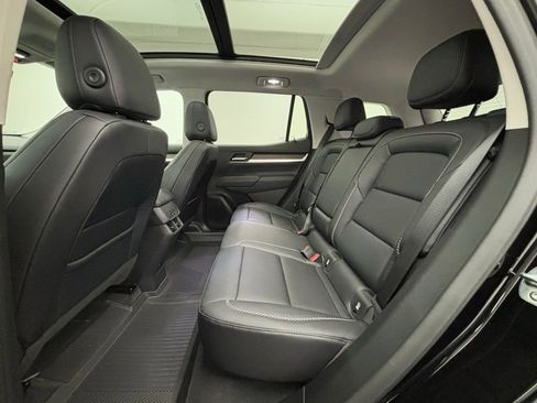 New 2026 GMC Terrain Denali w/ LPO, Floor Liner Package image 44