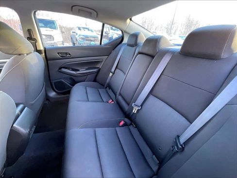 Used 2023 Nissan Altima 2.5 SV image 14