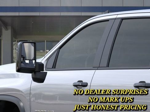 New 2026 Chevrolet Silverado 2500 ZR2 AWD/4WD image 12