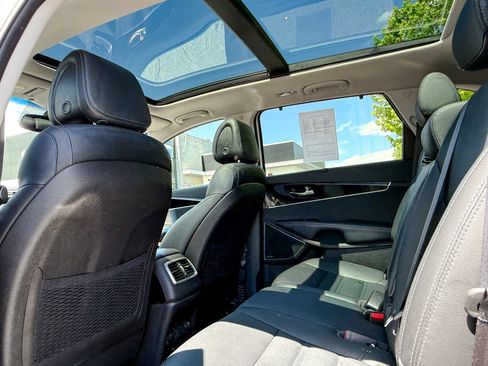 Used 2016 Kia Sorento SX AWD/4WD image 38