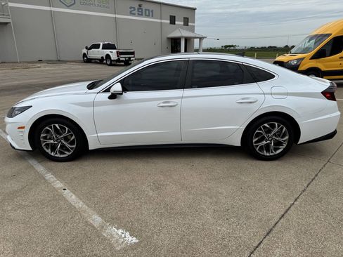 Used 2021 Hyundai Sonata SEL w/ Convenience Package FWD image 8