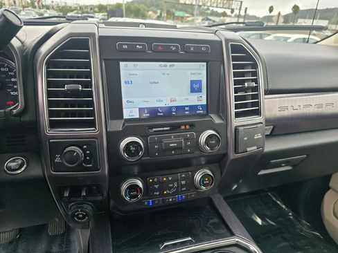 Used 2020 Ford F250 Limited w/ FX4 Off-Road Package image 28