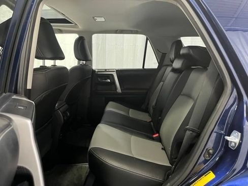 Used 2016 Toyota 4Runner SR5 Premium AWD/4WD image 11
