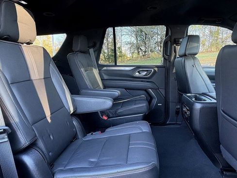 Used 2022 Chevrolet Tahoe RST w/ Sport Performance Package image 13