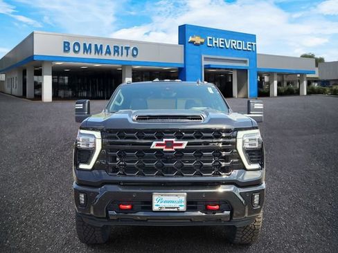 New 2026 Chevrolet Silverado 2500 ZR2 w/ LPO, Dark Essentials Package AWD/4WD image 5