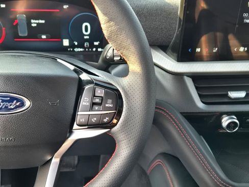 New 2026 Ford Explorer ST-Line w/ ST-Line Street Pack image 32