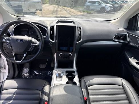 Used 2021 Ford Edge SEL w/ Cargo Accessory Package AWD/4WD image 16