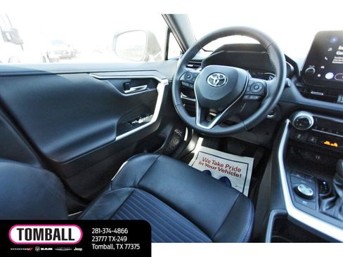 Used 2024 Toyota RAV4 XSE image 9