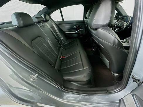 Used 2023 BMW M340i xDrive AWD/4WD image 9
