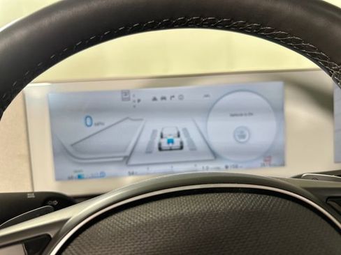 Used 2024 Hyundai Ioniq 5 Limited image 17