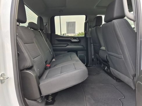 Used 2024 Chevrolet Silverado 1500 LT AWD/4WD image 20