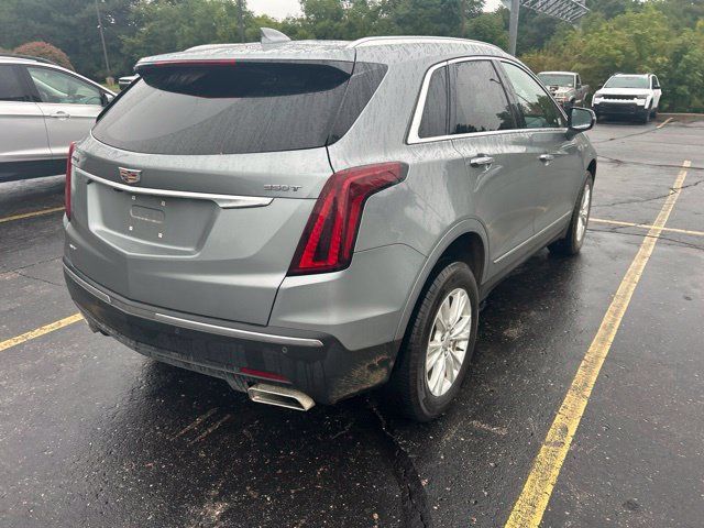 Used 2024 Cadillac XT5 Luxury w/ LPO, Floor Liner Package AWD/4WD image 4