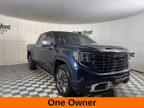 Used 2023 GMC Sierra 1500 Denali Ultimate AWD/4WD image 4