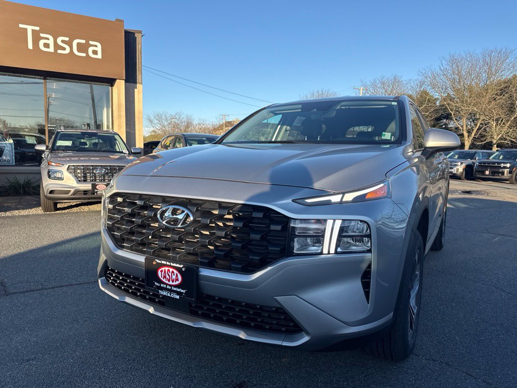 Used 2023 Hyundai Santa Fe SE AWD/4WD image 2