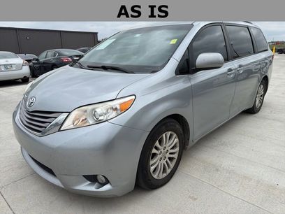 Used 2015 Toyota Sienna XLE Premium