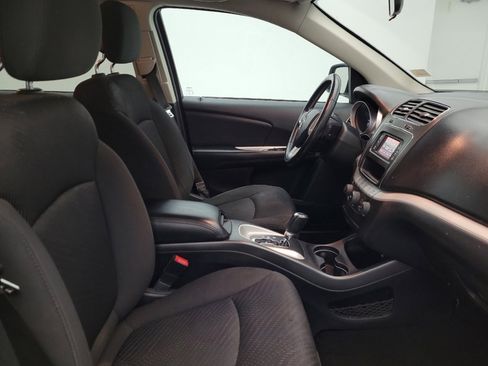 Used 2018 Dodge Journey SE w/ Popular Equipment Group image 21