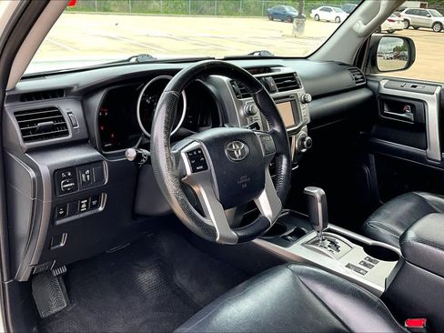 Used 2013 Toyota 4Runner Limited RWD image 16