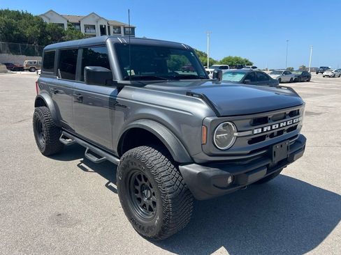 Used 2022 Ford Bronco Big Bend AWD/4WD image 2