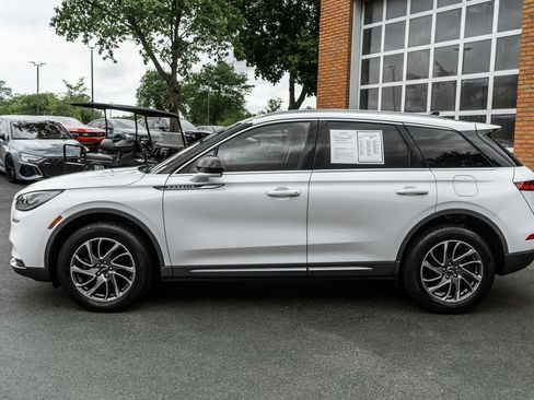 Used 2022 Lincoln Corsair AWD w/ Equipment Group 101A image 38