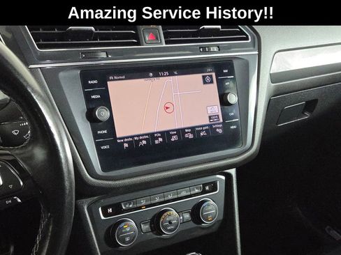 Used 2020 Volkswagen Tiguan SEL Premium R-Line image 21