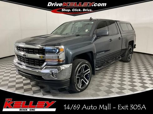 Used 2019 Chevrolet Silverado 1500 LT w/ LPO, Black Pack AWD/4WD image 1