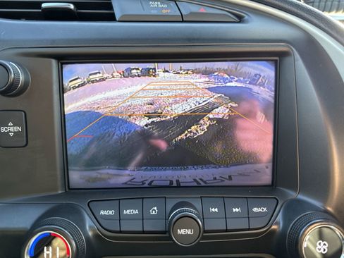 Used 2015 Chevrolet Corvette Stingray Coupe w/ Carbon Flash Badge Package image 19