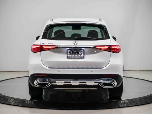 Certified 2024 Mercedes-Benz GLC 300 image 3